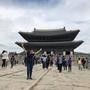 Meet your Posher, Ninh